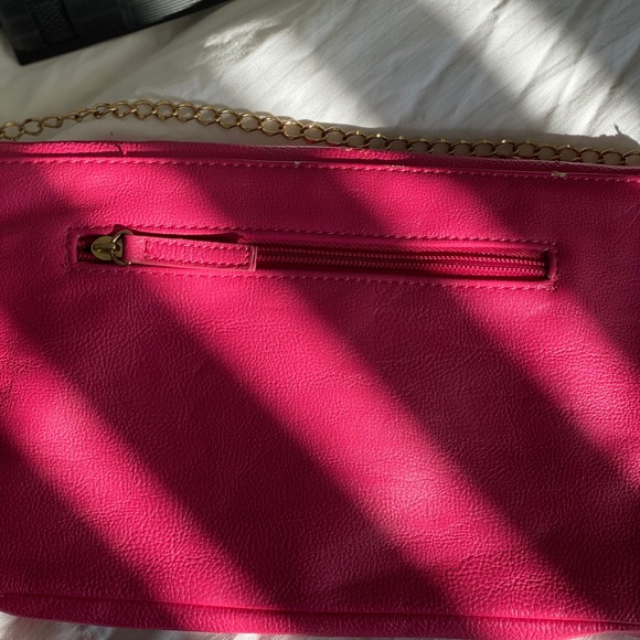 SOLDWomen’s Hot pink big Bow LULU crossbody bag - Picture 10 of 11